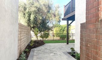30725 Mainmast Dr, Agoura Hills, CA 91301