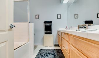 11096 Sandy Ln, Apple Valley, CA 92308