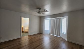 908 Alta Oaks Dr, Henderson, NV 89014