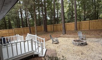 901 Heather Trl, Aberdeen, NC 28315
