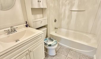 8 Kenmar Dr 66, Billerica, MA 01821