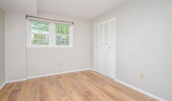 4805 WILLET Dr, Annandale, VA 22003