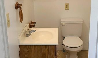 1092 NH RT 175 Apt #4, Campton, NH 03223