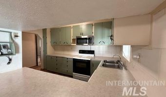 908 Pine St, Anatone, WA 99401