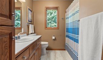 135 Bethesda St NW, Alexandria, MN 56308