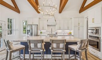 2 Middleburg Ct, Bluffton, SC 29910