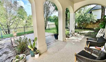 535 Lake Villa Dr, Baton Rouge, LA 70810