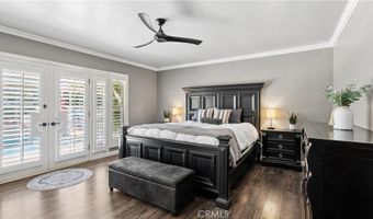 19900 Hiawatha, Los Angeles, CA 91311