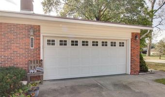 2401 Crislisa Dr, Alton, IL 62002