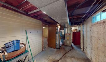 904 Clausen Ave, Albert Lea, MN 56007