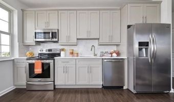 304 BROADWAY 305, Bayonne, NJ 07002