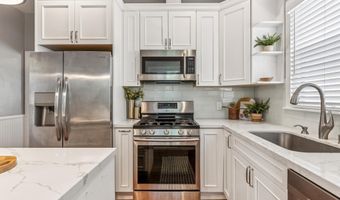 1438 6Th St, Alameda, CA 94501