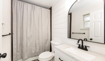 30718 Symphony Ln, Albany, LA 70711