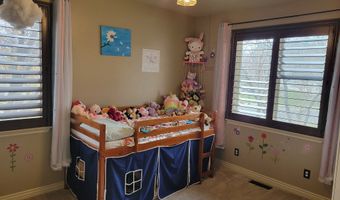 2428 W SILVERPOINT Way S, Bluffdale, UT 84065