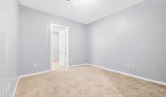 4575 DEAN MARTIN Dr 304, Las Vegas, NV 89103