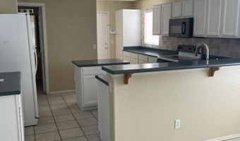 1381 W PELICAN Ct, Chandler, AZ 85286