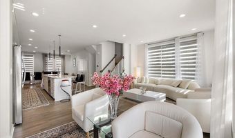 2824 Ridington Rd, Ann Arbor, MI 48105
