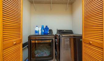 1330 10th Ave SE, Altoona, IA 50009
