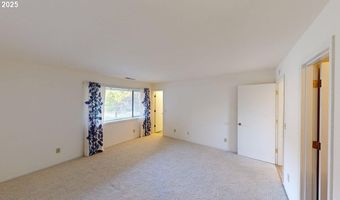 801 BROOKHAVEN Dr, Brookings, OR 97415