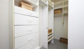 4906 MONTGOMERY Ln, Bethesda, MD 20814