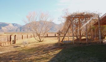 114 Oliver Rd, Alamogordo, NM 88310