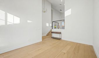 729 W LOCUST Dr, Chandler, AZ 85248