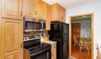 1621 Carroll Ave, Ames, IA 50010
