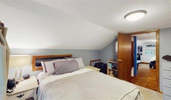13993 Crosstown Blvd NW, Andover, MN 55304