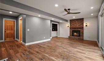 13820 Holyoke Path, Apple Valley, MN 55124