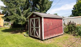 162 Monroe St, Alderson, WV 24910