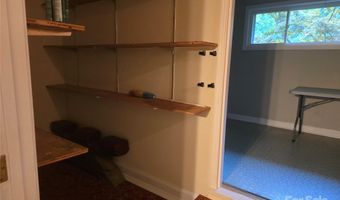 520 Crestview Dr, Albemarle, NC 28001