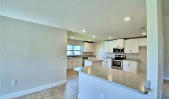 4406 JUNEBERRY Dr, Auburndale, FL 33823