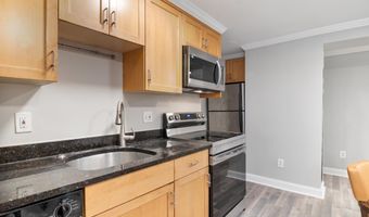 1708 NEWTON St NW 104, Washington, DC 20010