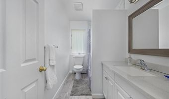 39 Highland Ave, Narragansett, RI 02882