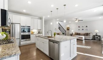 8745 Hightower Rdg, Ball Ground, GA 30107