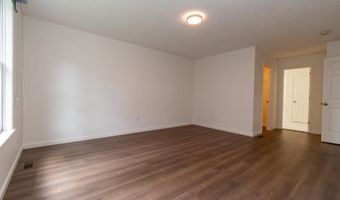 7 St Andrews Dr, Bedford, NH 03110