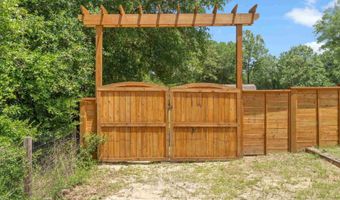 5127 Blue Springs Cv, Baker, FL 32531