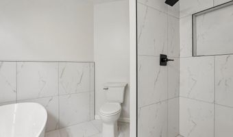 1992 RETTA GILLIAM Ct SE, Washington, DC 20020