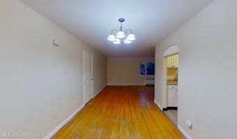 31 Parkwood St Apt 3, Albany, NY 12208