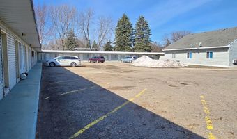 1507 W Oakland Ave, Austin, MN 55912