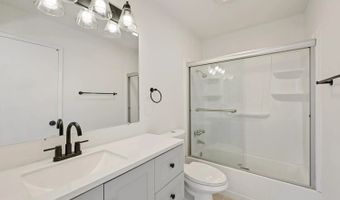 2050 Oak Hill Dr, Escondido, CA 92027