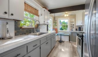 8980 Linden Ln, La Mesa, CA 91941