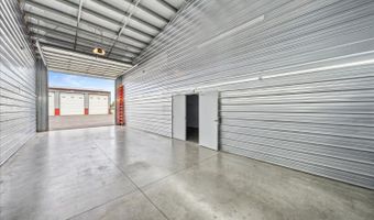 10915 W Fast Lane Rd, Airway Heights, WA 99001