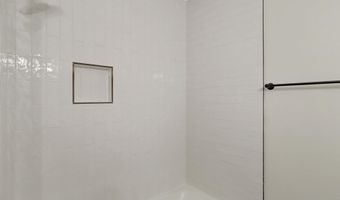4112 CENTURY Ct, Alexandria, VA 22312