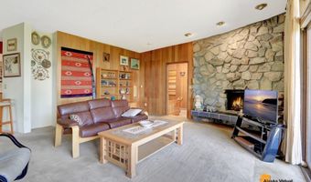 8210 Sundi Dr, Anchorage, AK 99502