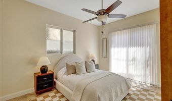 135 Redwood, Carlsbad, CA 92008