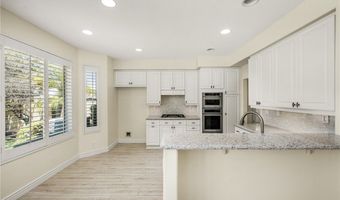 987 S Sedona Ln, Anaheim, CA 92808