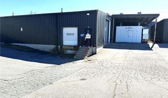 77 Broadcommon Rd, Bristol, RI 02809