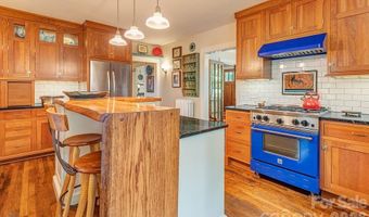 83 Tacoma Cir, Asheville, NC 28801