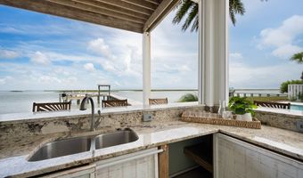 2422 State Hwy 361, Aransas Pass, TX 78335